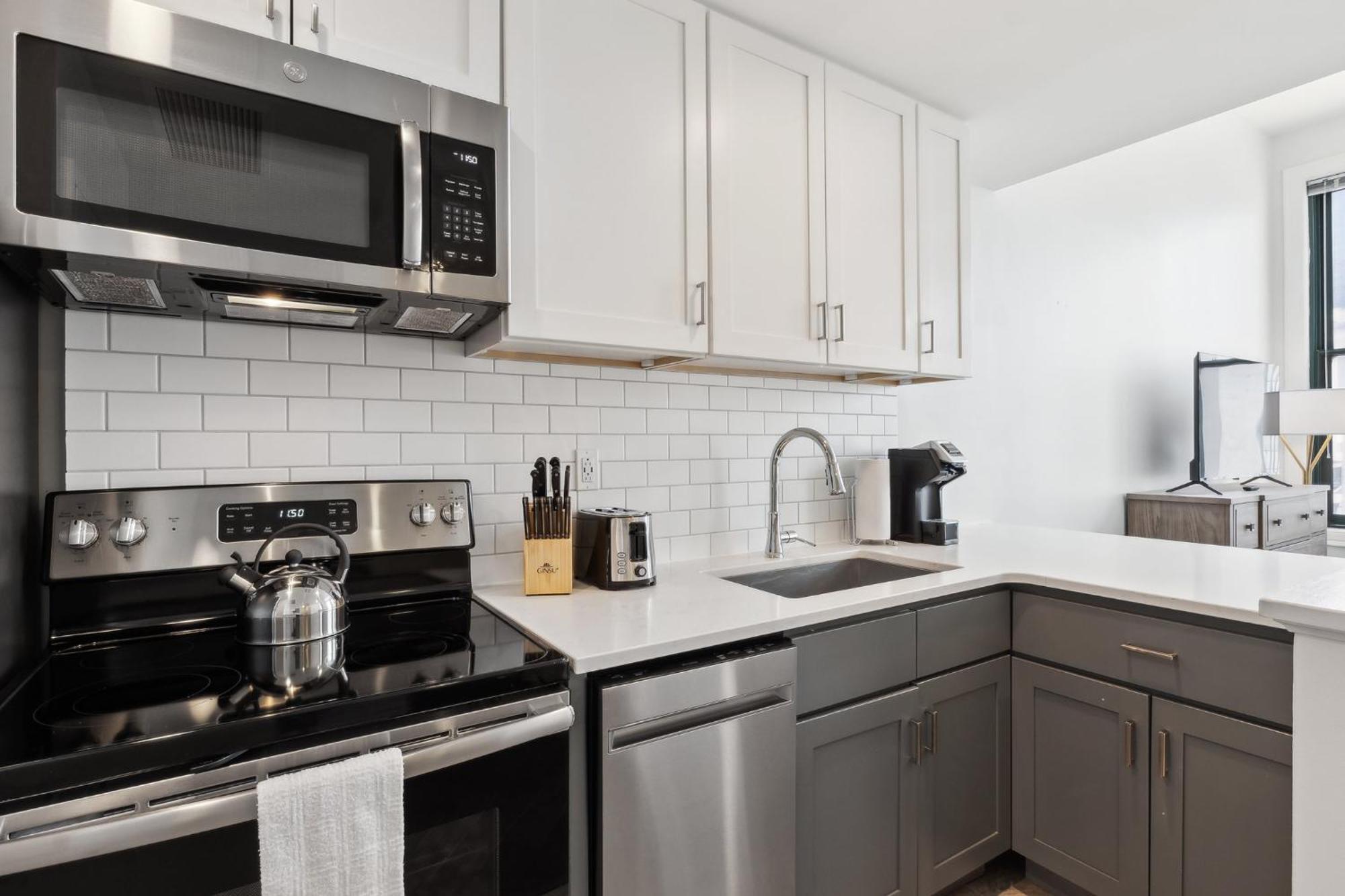Hotel Placemakr Downtown *
