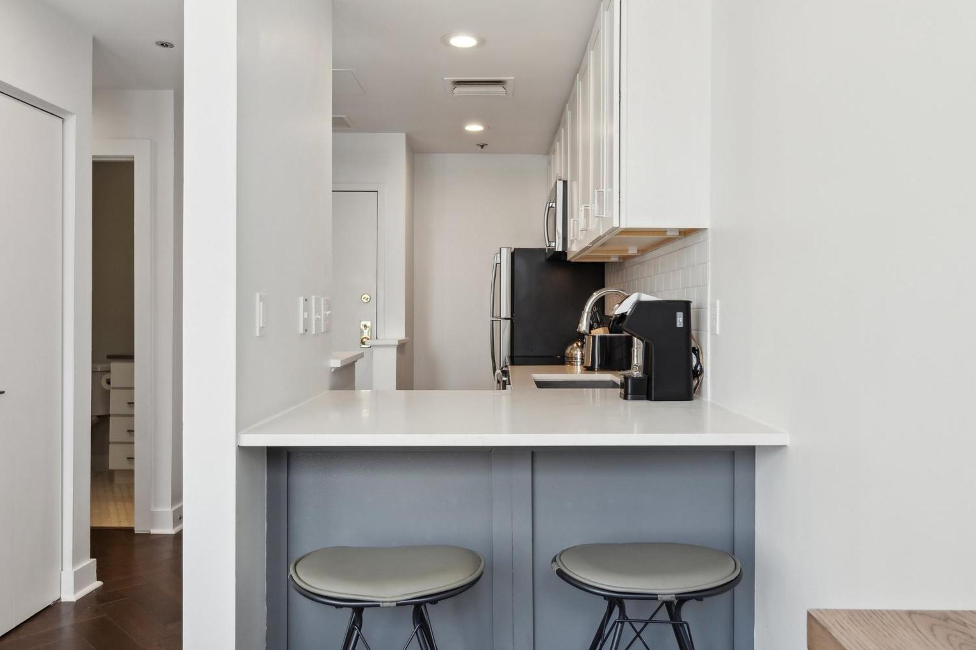Placemakr Downtown * Pittsburgh