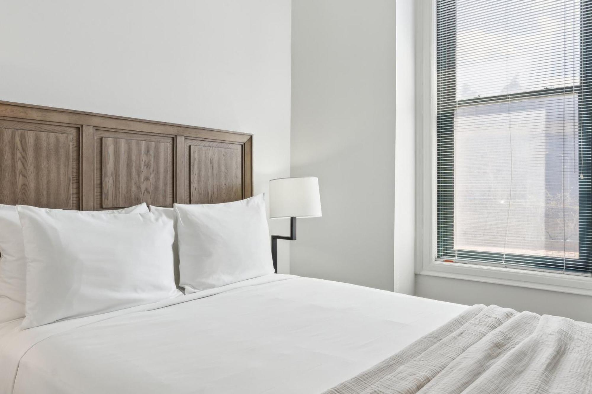 Hotel Placemakr Downtown Pittsburgh