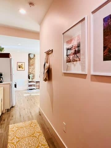 Ferienhaus Eat-in Kitchen - Designer Chic - Steps From Agh