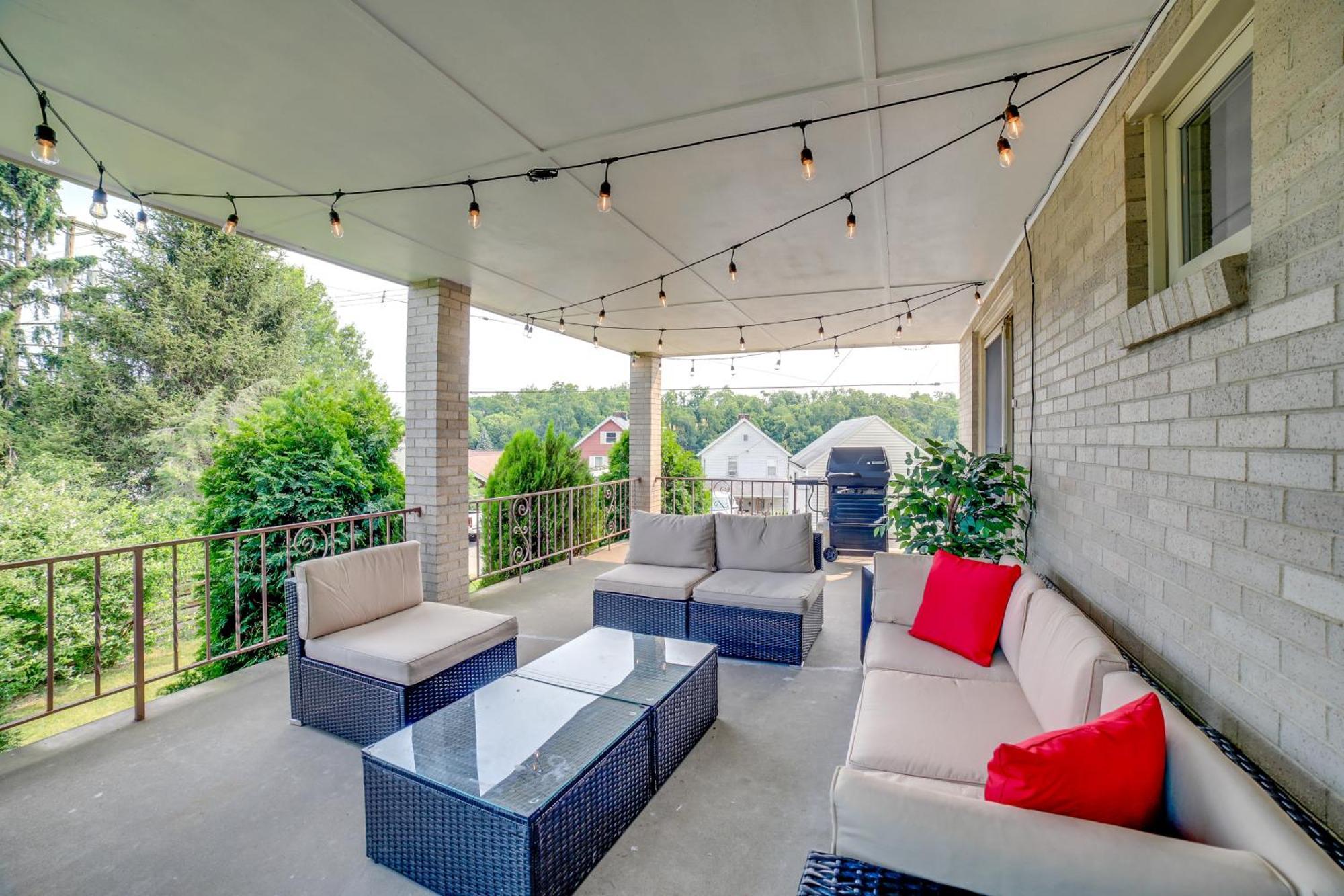 Vacation 3 Mi To Downtown! Holiday home
