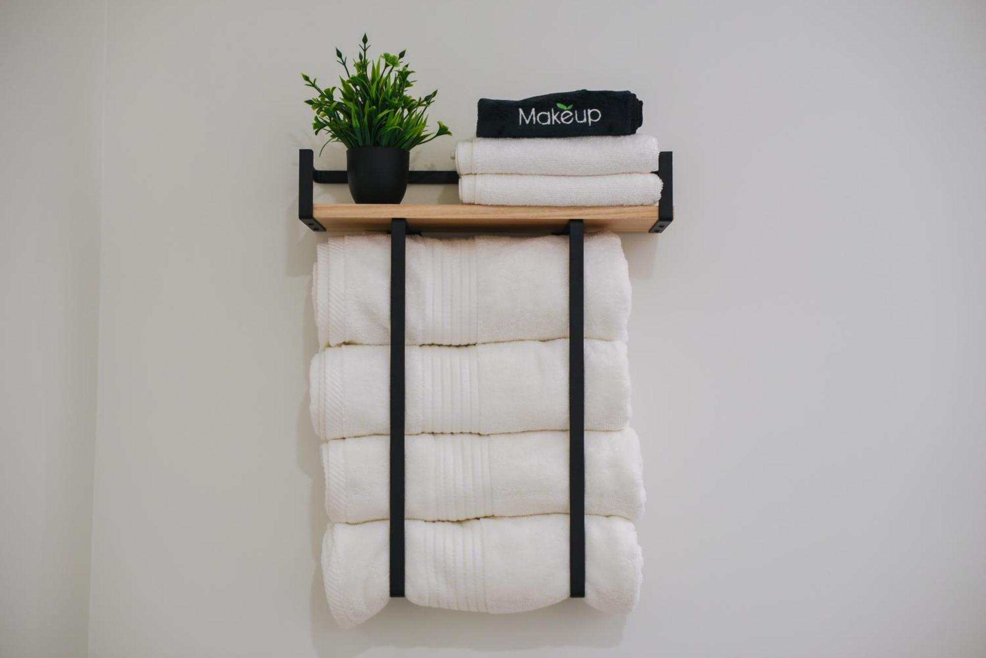 Lux King Bed Free Parking Gym New * Pittsburgh