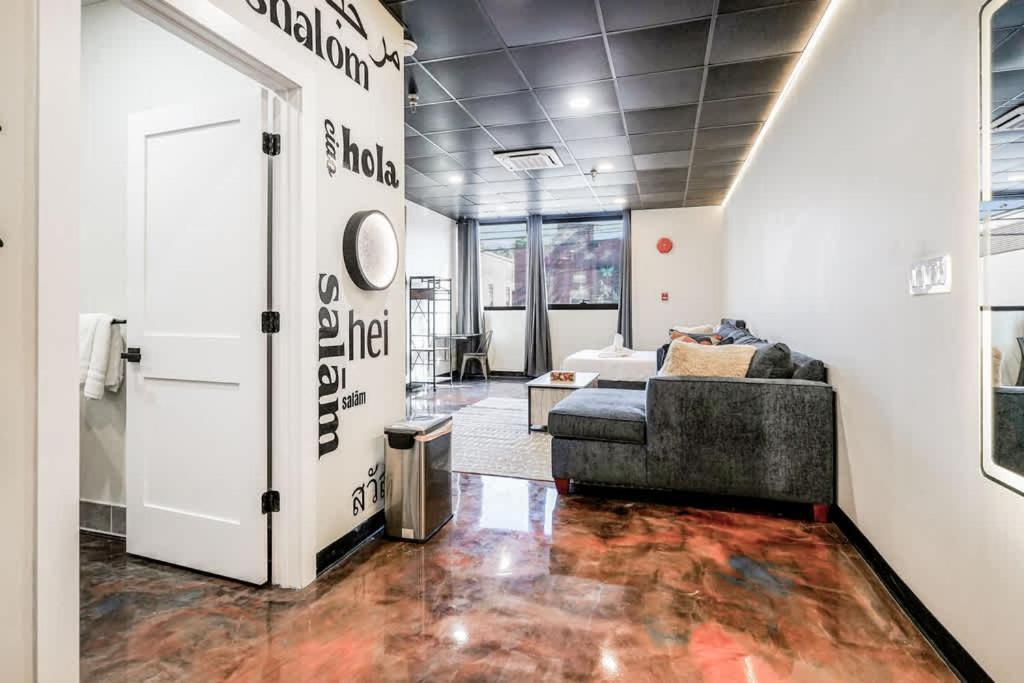New Loft 3 Min To Childrens Hospital Sleeps 4 Aparthotel Pittsburgh
