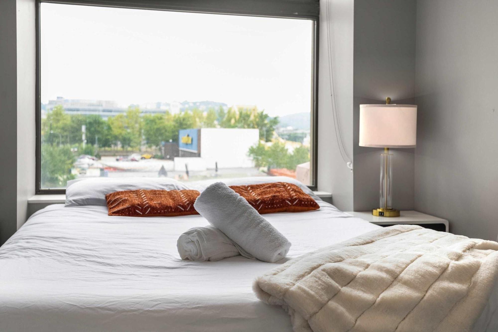 Apartment Cozysuites Modern 1br In Downtown Pitts #4
