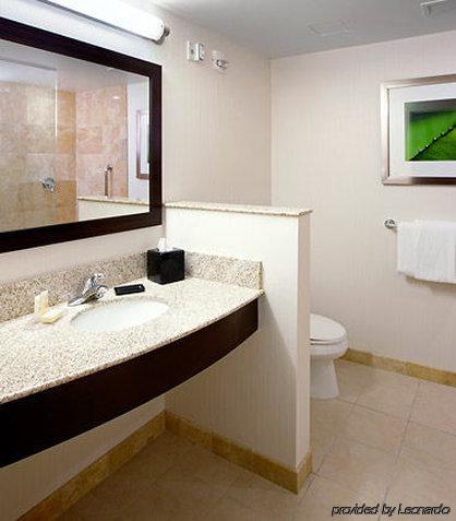 Hotel Courtyard Settlers Ridge/robinson Township 3*