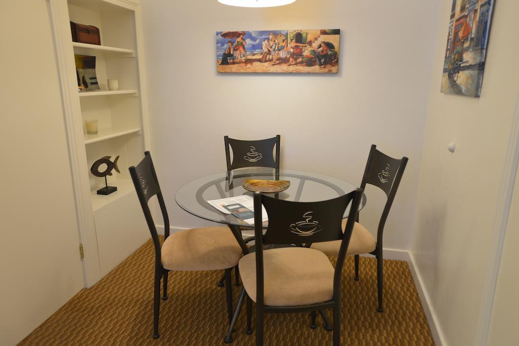 Hotel Friendship Suites