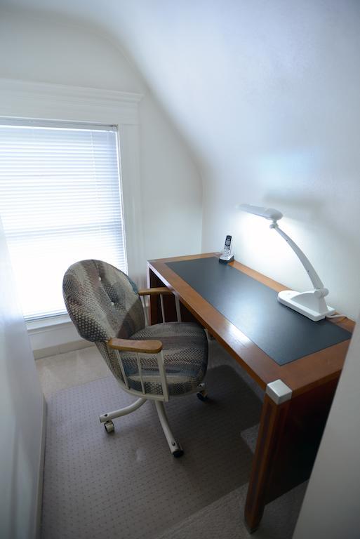 Hotel Friendship Suites 3*