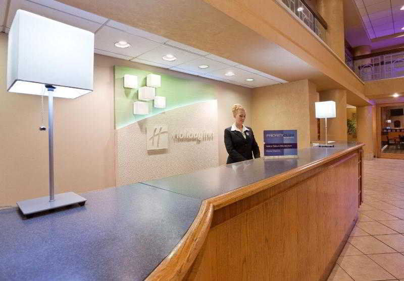 Courtyard By Marriott Center