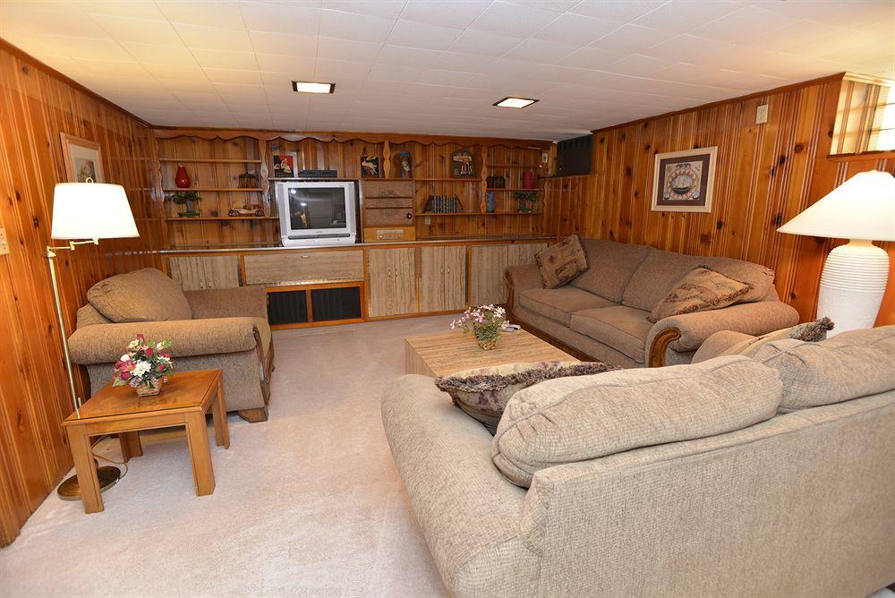 Friendship Suites