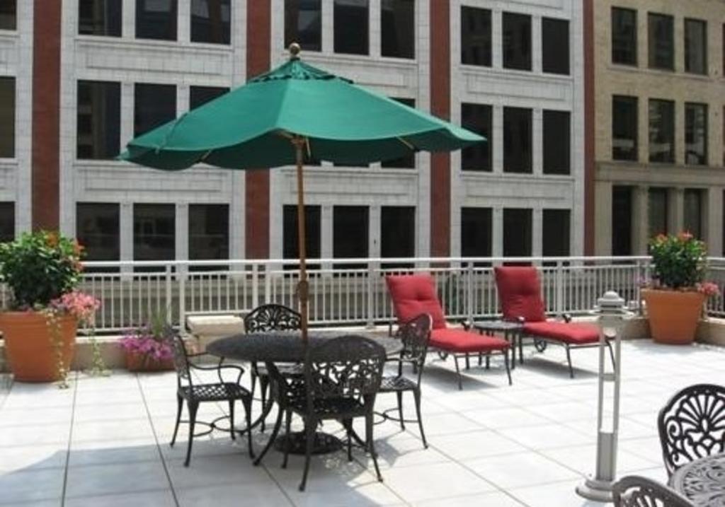 Bridgestreet The Encore On 7th Apartment