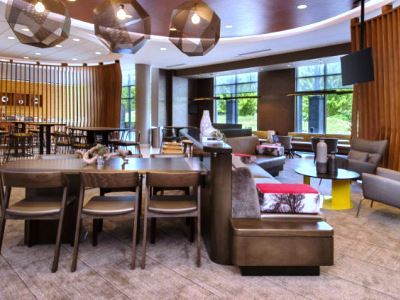 Hotel Springhill Southside Works 3*