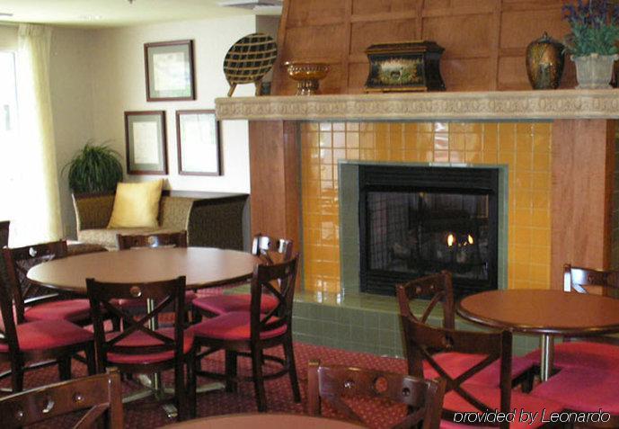 Staybridge Airport By Ihg Pittsburgh