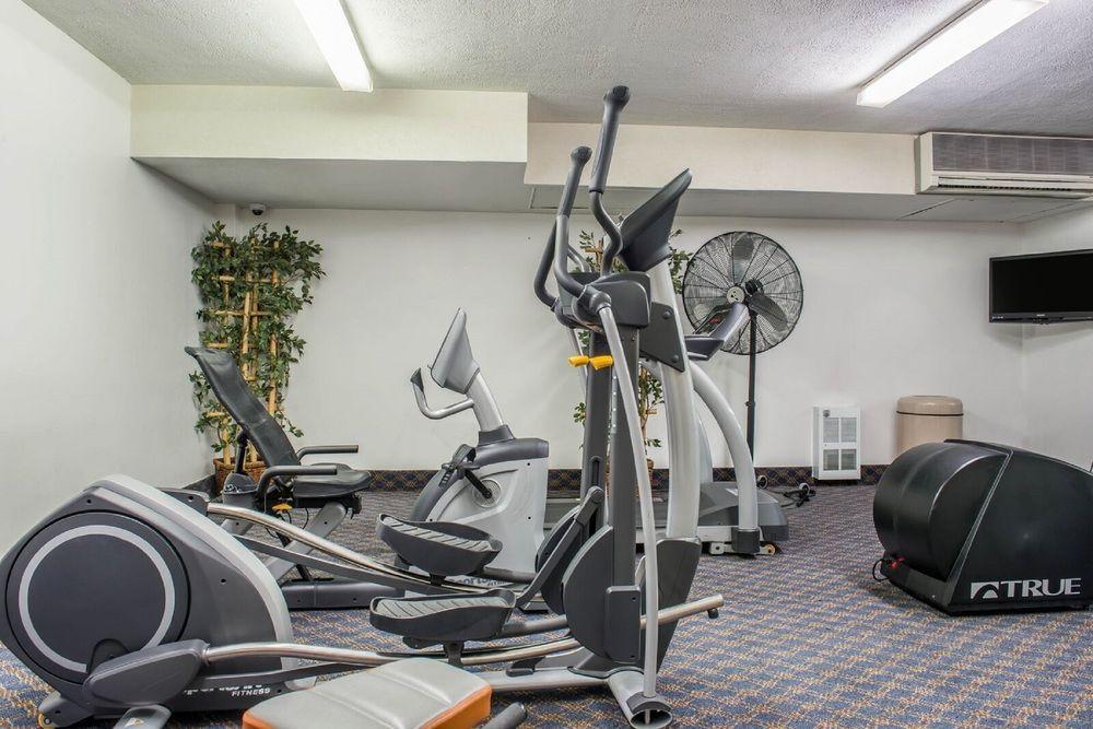 Quality Center Hotel