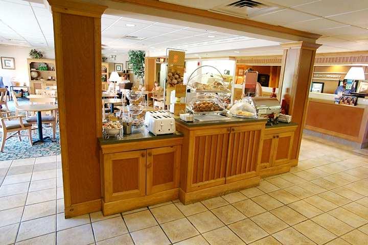Hotel Hampton Greentree 3*