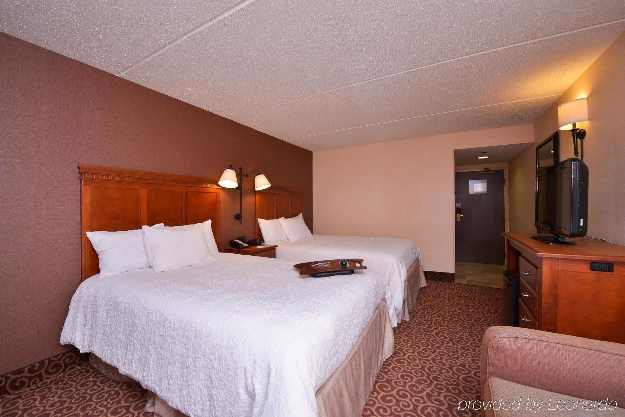 Hotel Mcknight