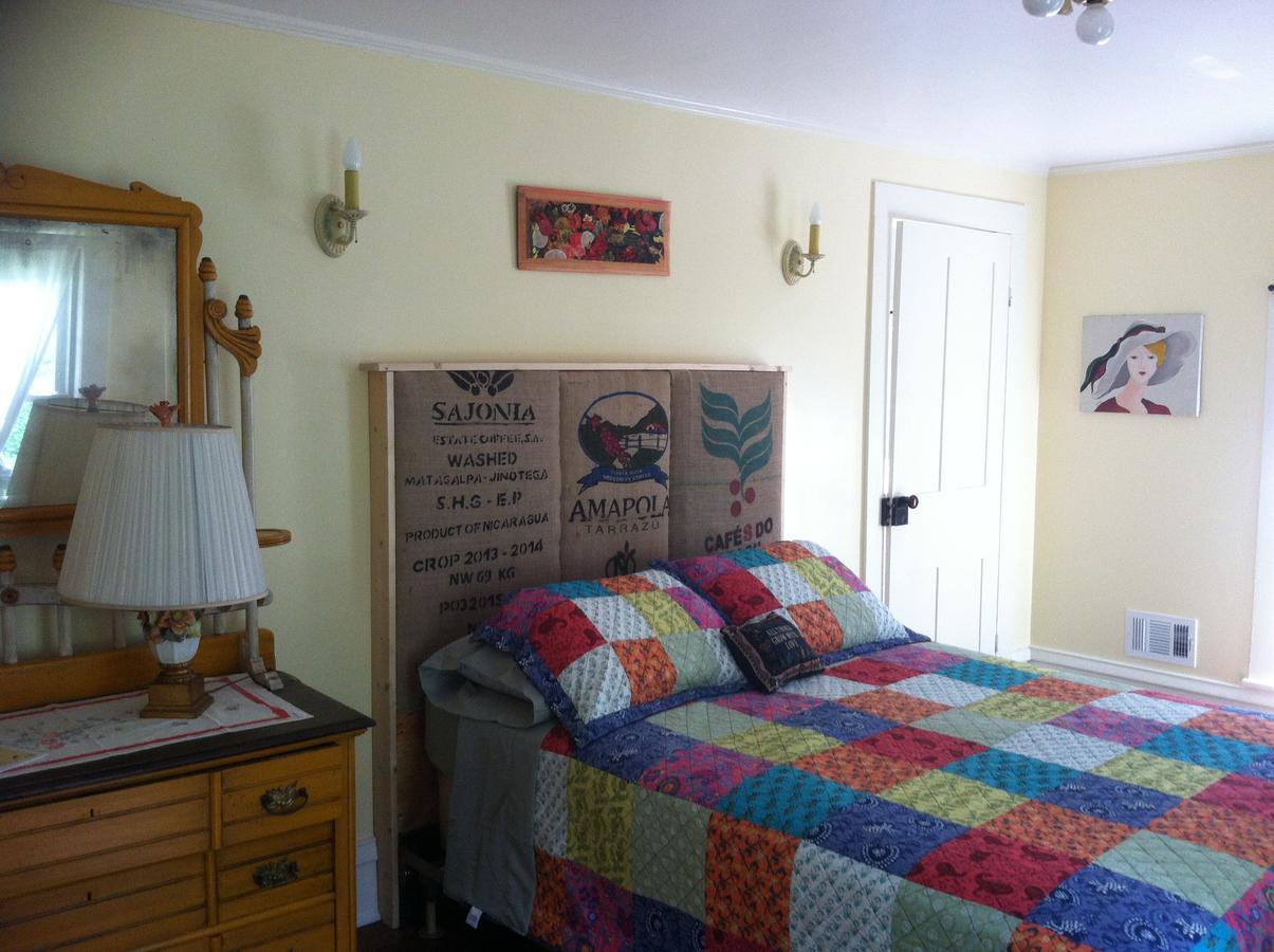 Barnard House Bed & Breakfast