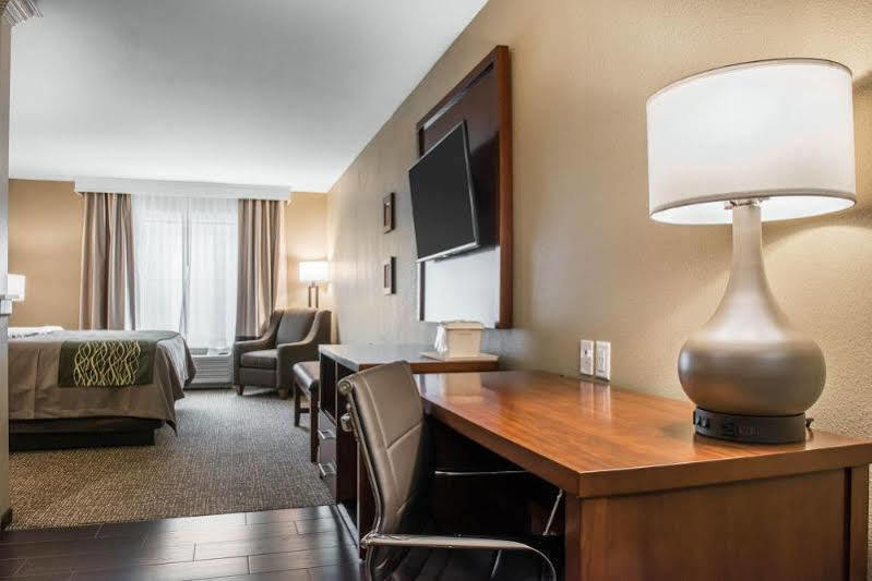 Comfort & Hotel Pittsburgh