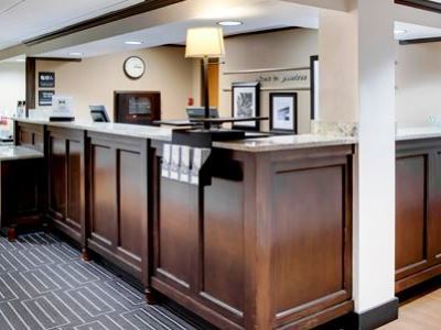 Hampton Greentree Hotel 3*
