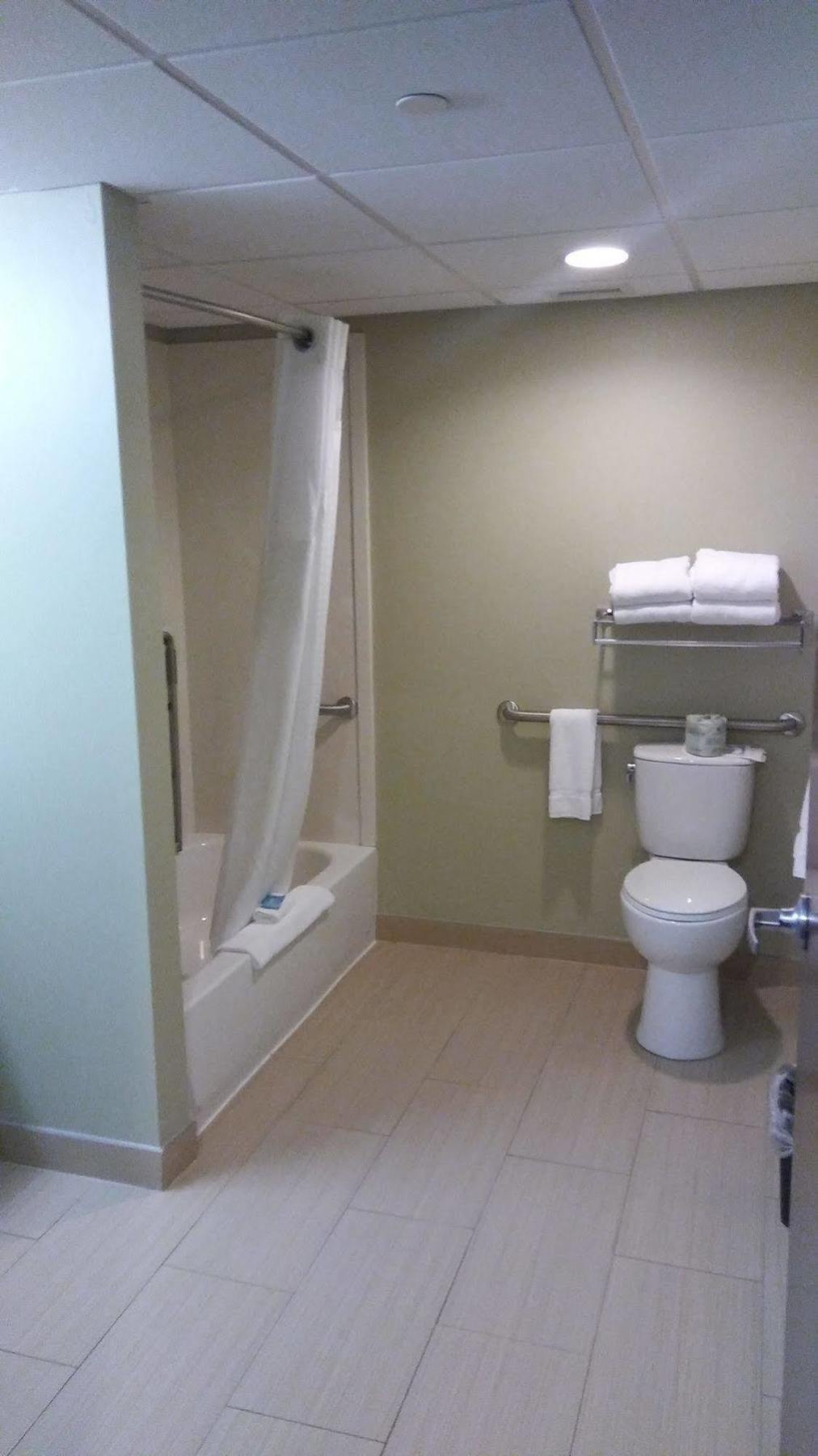 Express West - Greentree, An Ihg Pittsburgh