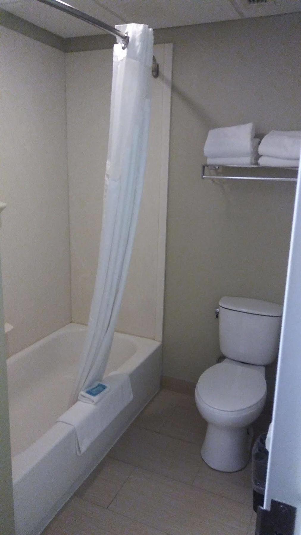 Hotel Express West - Greentree, An Ihg 4*