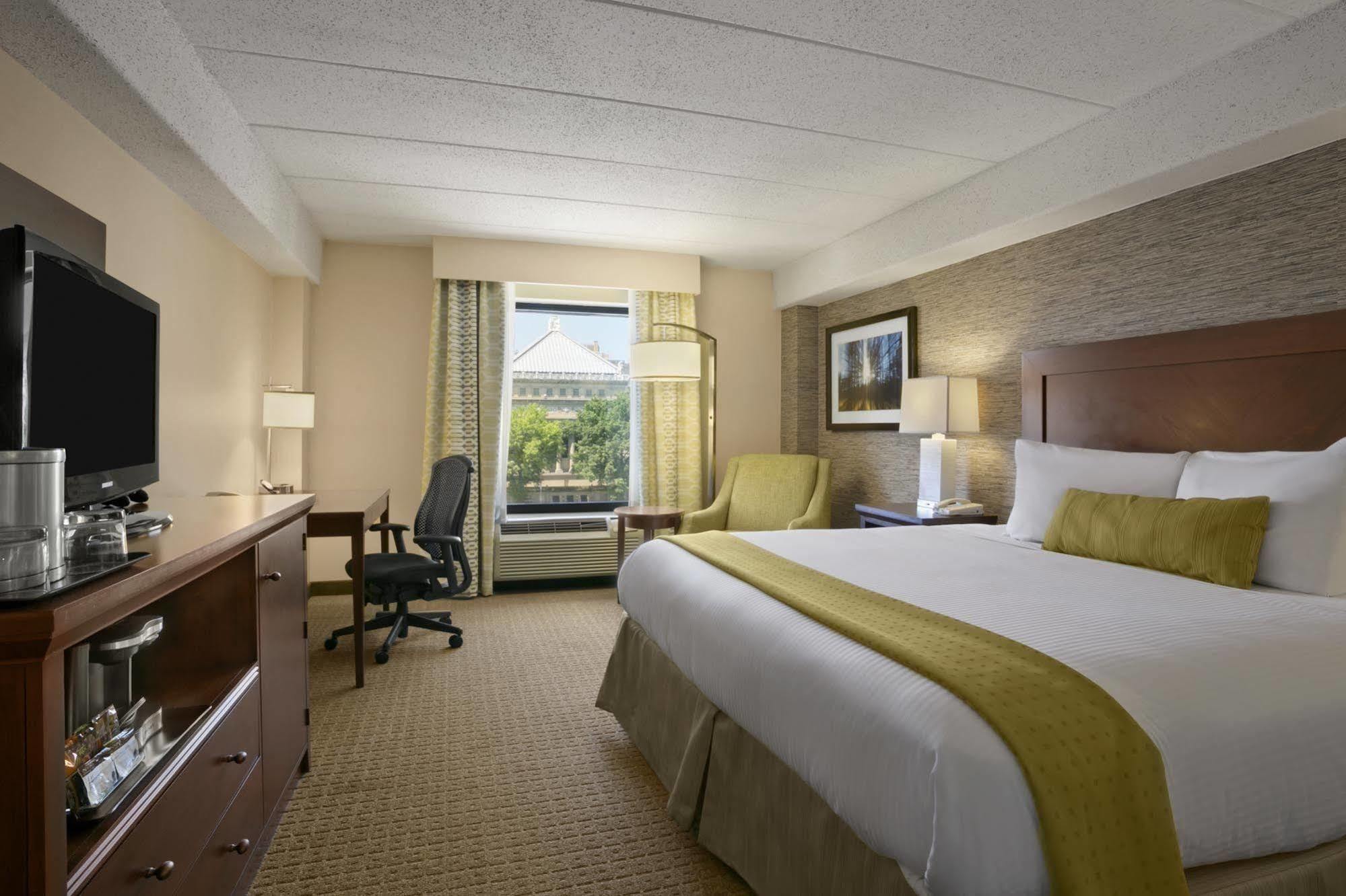 Courtyard By Marriott Center 4* Pittsburgh