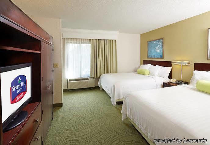 Staybridge Airport By Ihg Hotel 3*