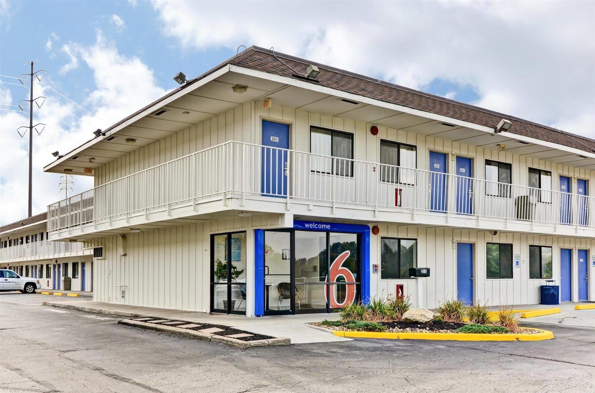 Hotel 6-pittsburgh, Pa - Crafton Pittsburgh