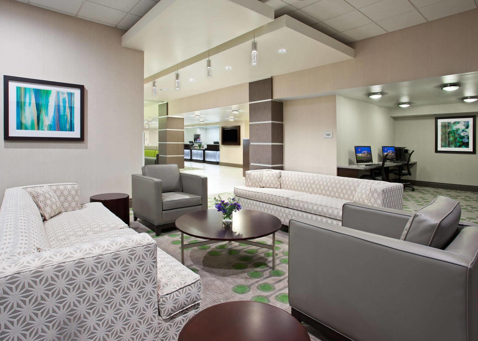 Hotel Pittsburgh Plaza