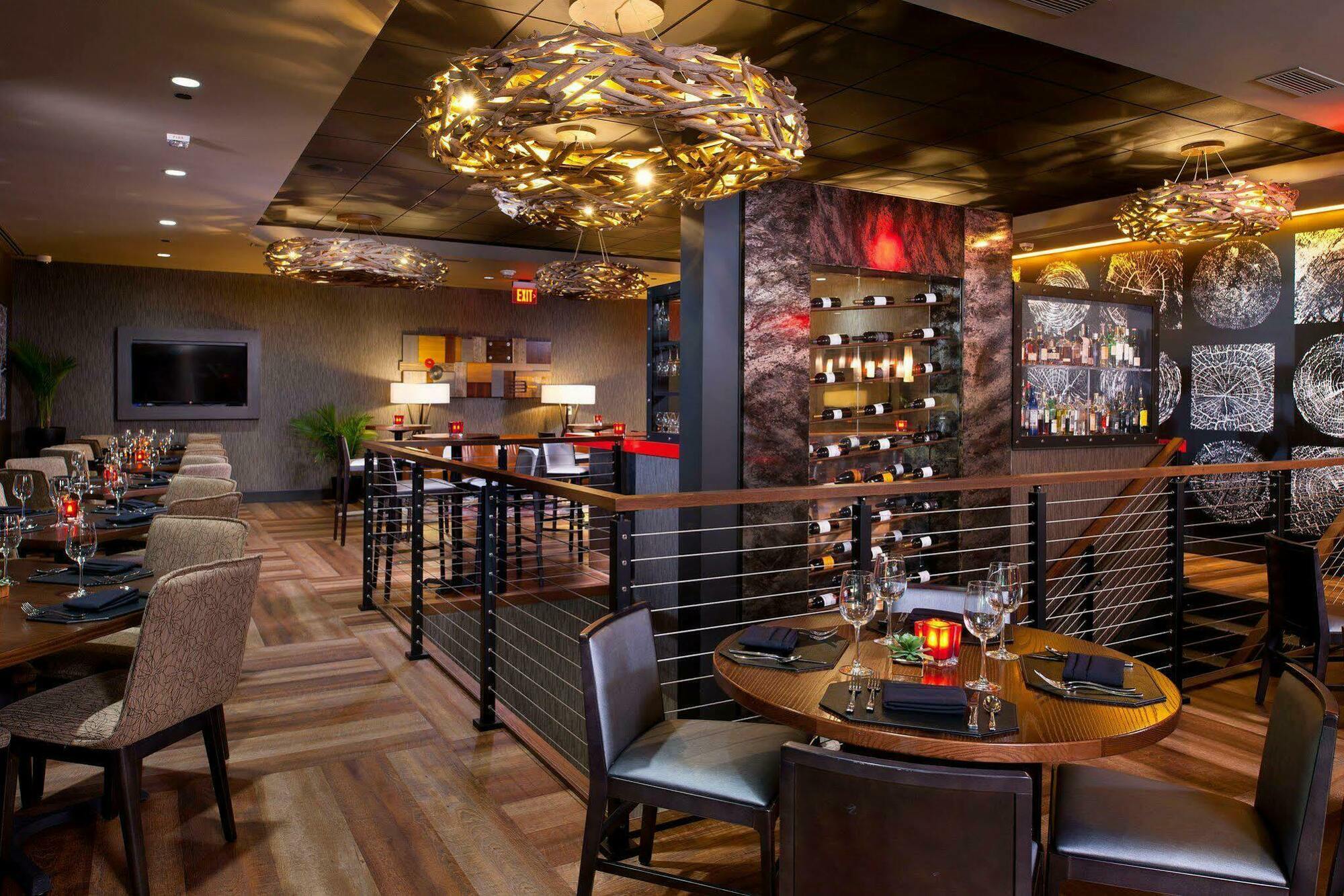 Hotel Hilton Garden Downtown 3*