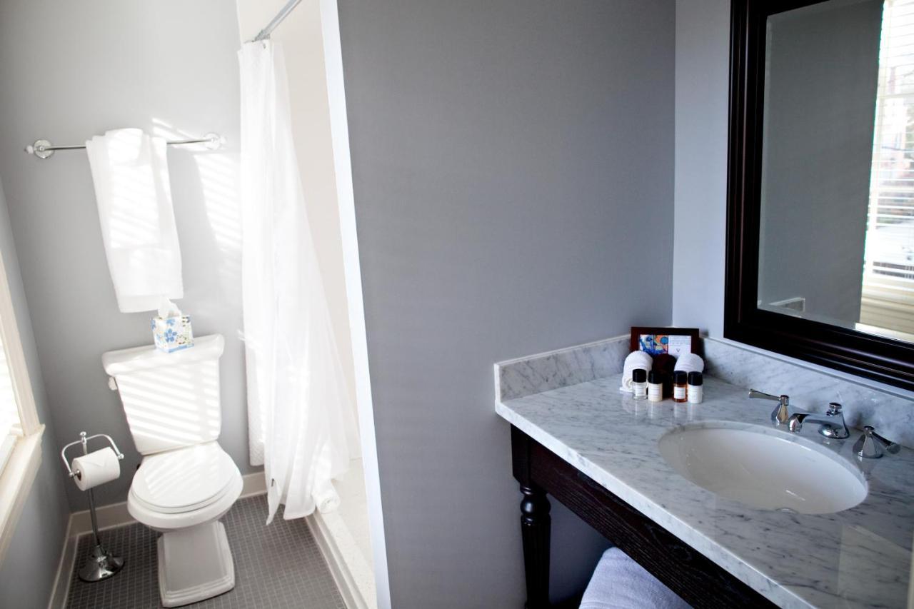 Hotel Mansions On Fifth 4*