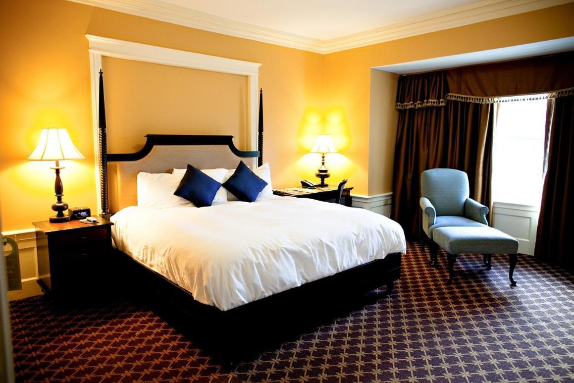 Hotel Mansions On Fifth 4*