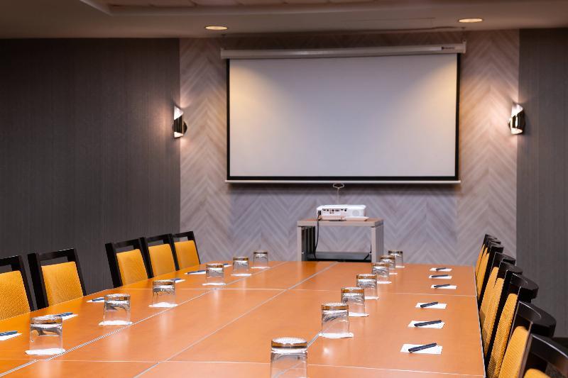Express & North Shore By Ihg 4* Pittsburgh