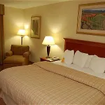 Holiday Inn Pittsburgh-International Airport