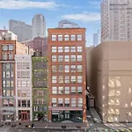 Apartments In Pittsburgh\'S Cultural District By Frontdesk