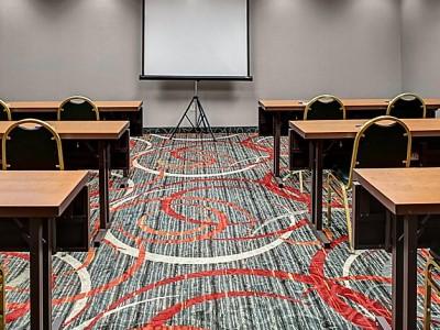 Express & Pittsburgh-south Side By Ihg