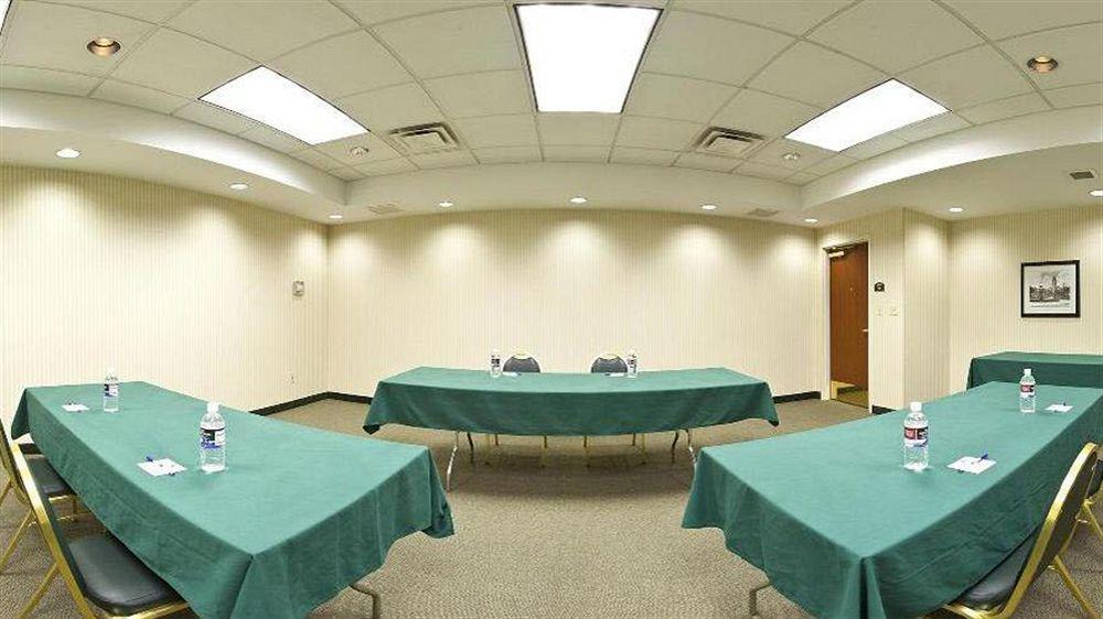 Express & Pittsburgh-south Side By Ihg Hotel 4*