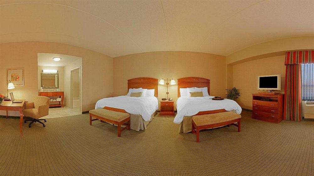 Hampton & Downtown Hotel Pittsburgh