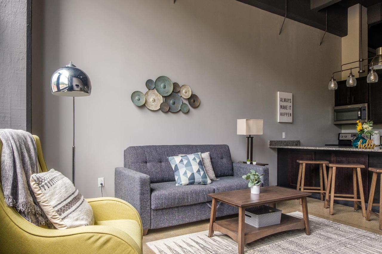 Apartamento Frontdesk 1627 Penn Ave Apts Strip District Pittsburgh