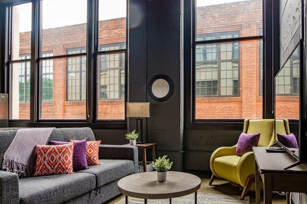 Apartamento Frontdesk 1627 Penn Ave Apts Strip District Pittsburgh Pittsburgh