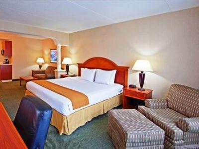 Express & Pittsburgh-south Side By Ihg Hotel Pittsburgh