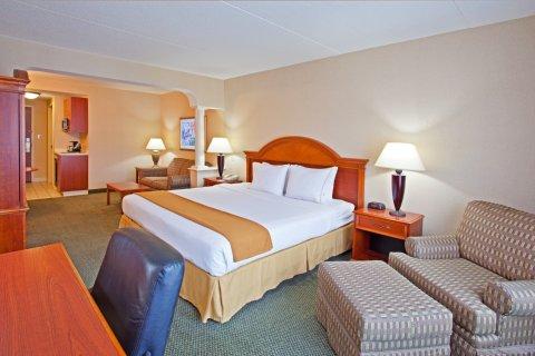 Express & Pittsburgh-south Side By Ihg Hotel