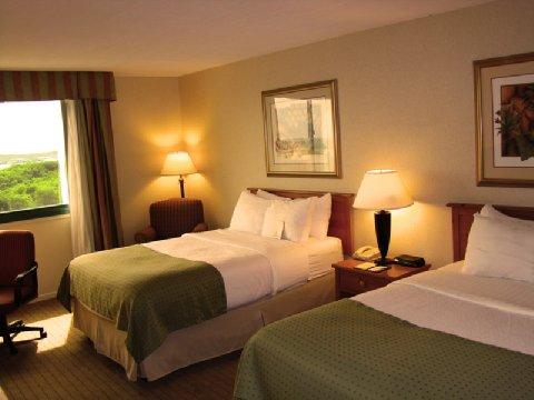 Hotel Holiday Inn Pittsburgh-International Airport Pittsburgh