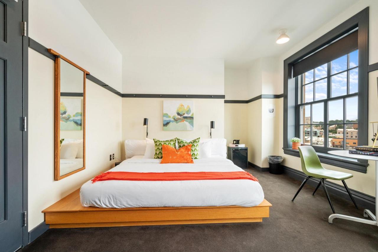 The Maverick By Kasa Hotel 4*