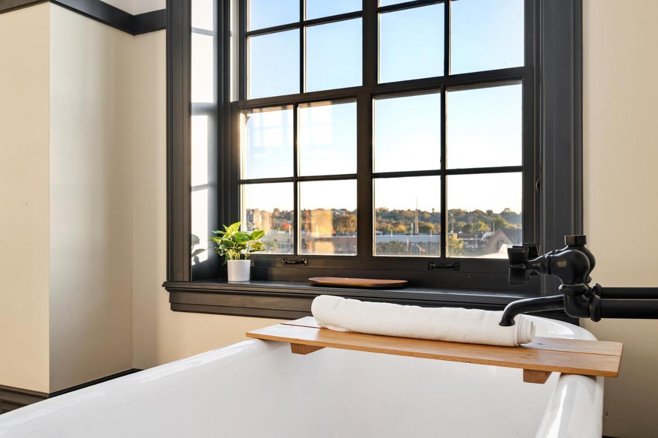 The Maverick By Kasa Hotel 4*