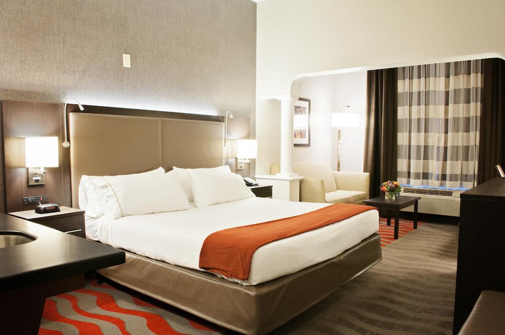 Express & Pittsburgh-south Side By Ihg Hotel 4*