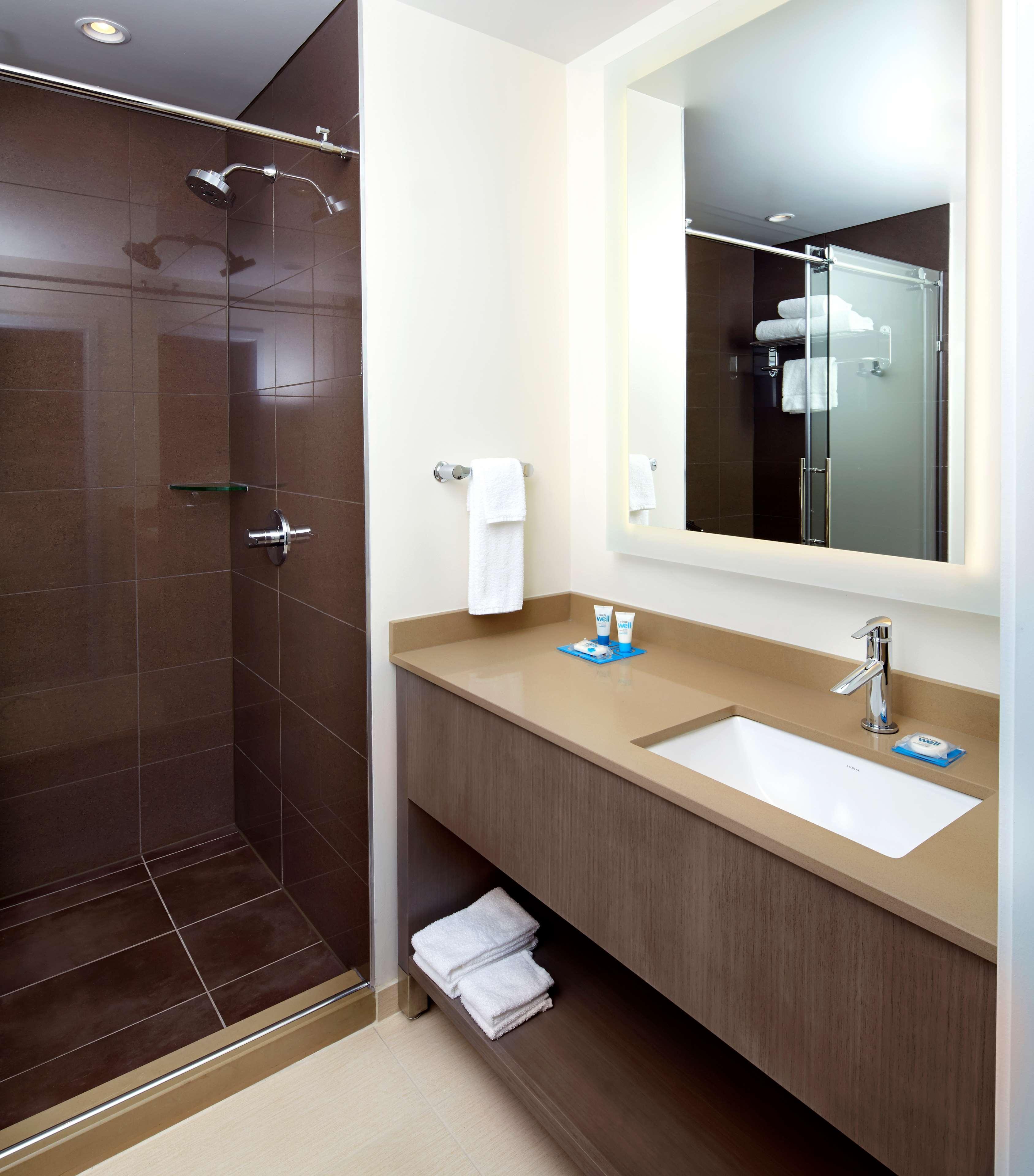 Hyatt House Bloomfield Shadyside Pittsburgh