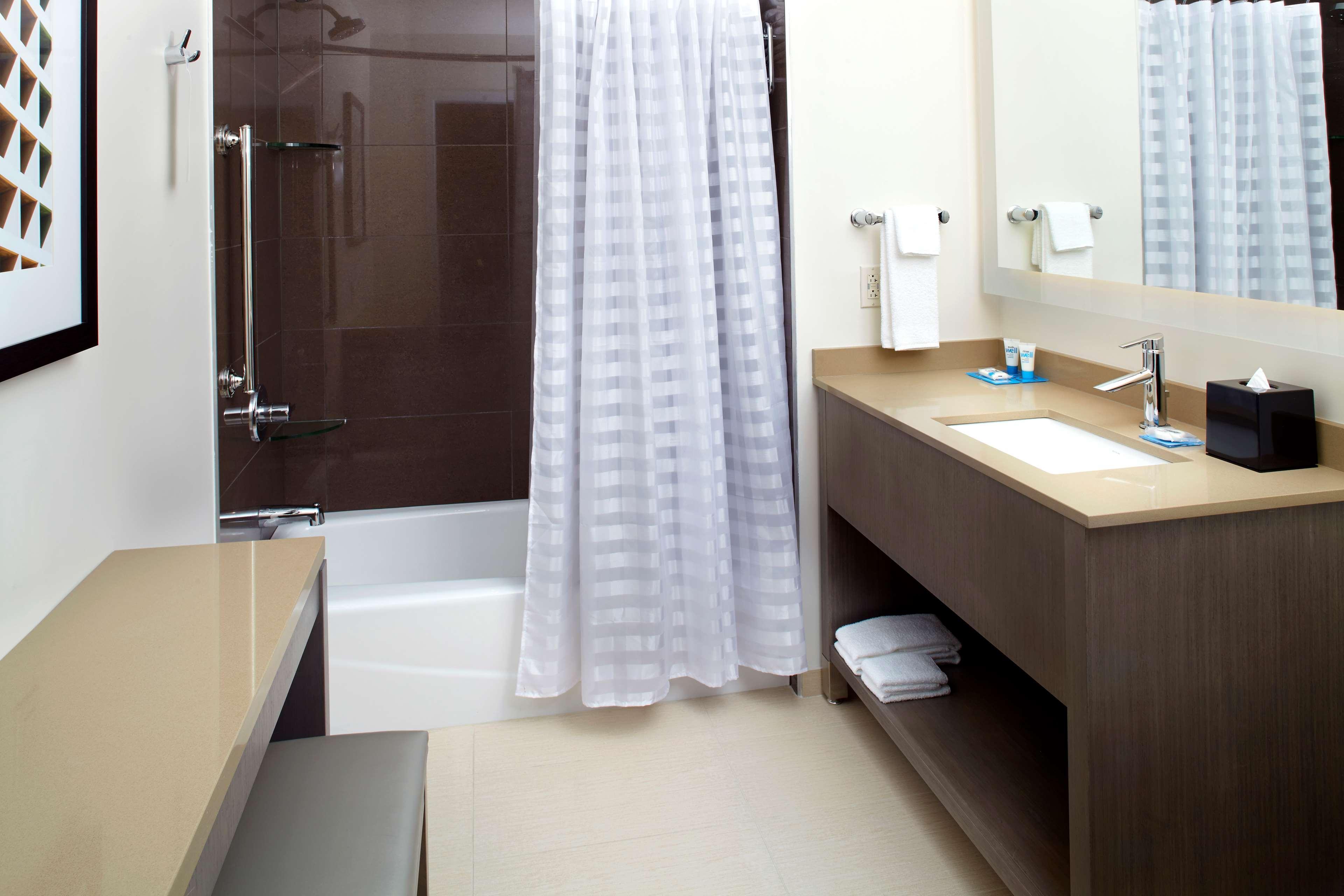 Hyatt House Bloomfield Shadyside Hotel