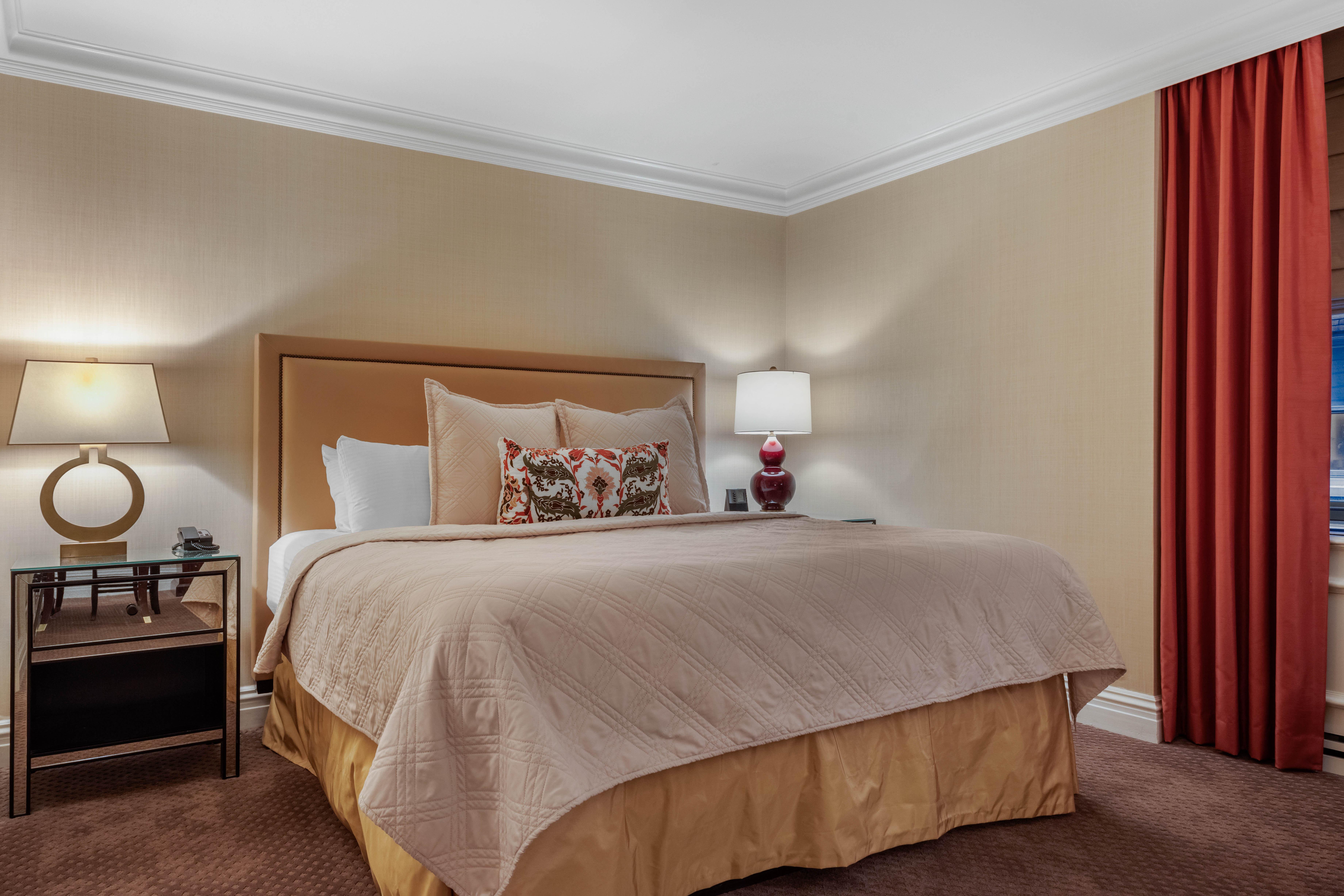 Hotel Omni William Penn 4*