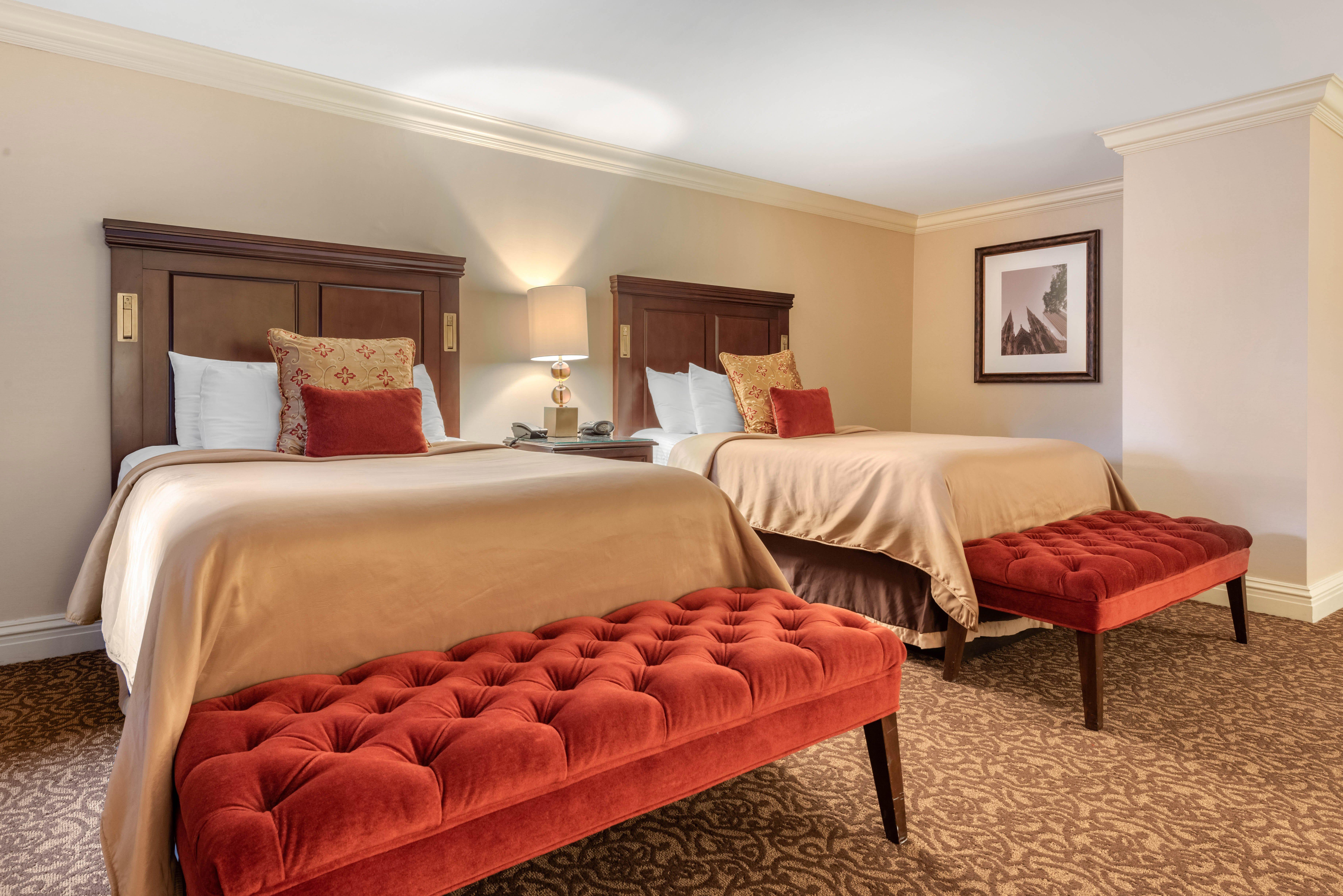 Hotel Omni William Penn 4*