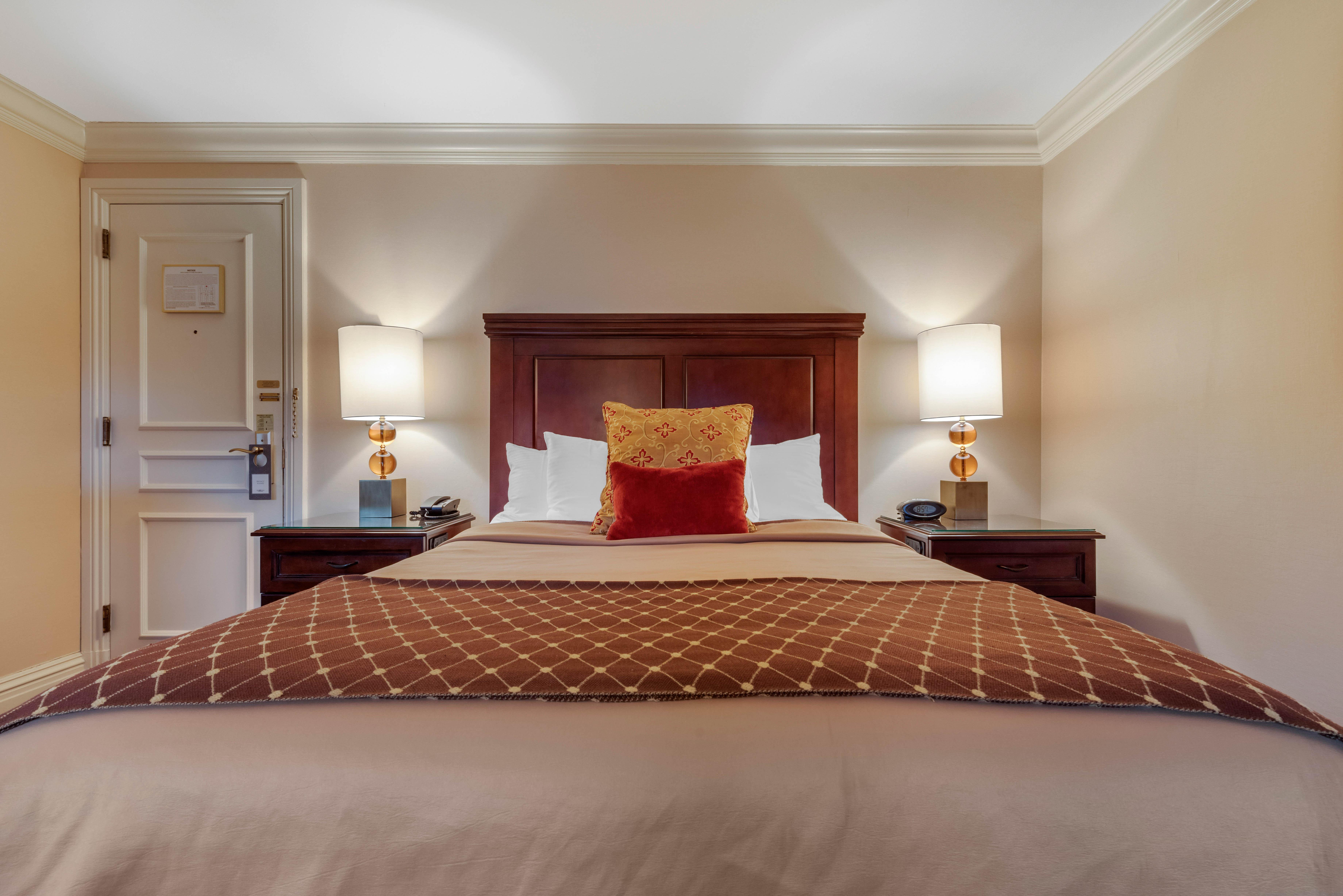 Omni William Penn Hotel 4*